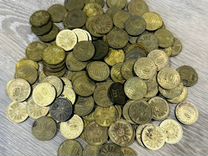 Монеты 10 рублей 2010 года бантик