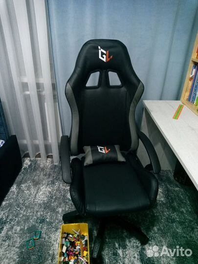 Компьютерное кресло новое