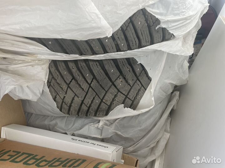 R16 Goodyear Ultragrip Ice Arctic 205/55, PCD 5x105 DIA 16