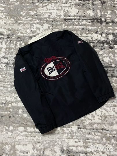 Ветровка lonsdale