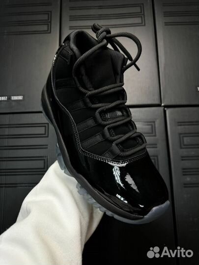 Nike air Jordan 11 retro jubilee black