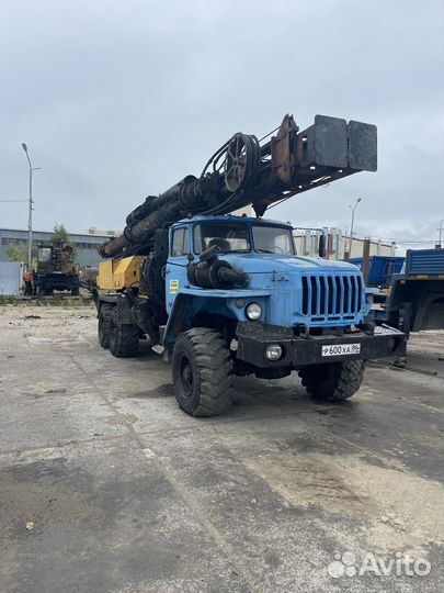 Бурильно-крановая машина УРАЛ БМ-811, 2007