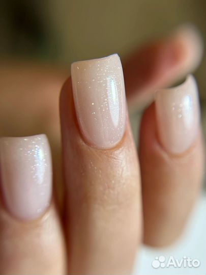 Маникюр левый берег