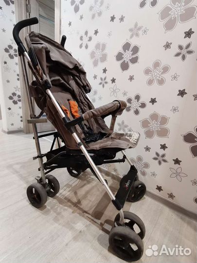 Прогулочная коляска трость