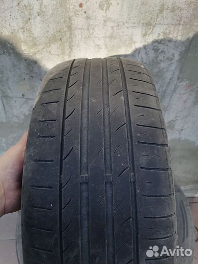 Tracmax X-Privilo TX3 215/50 R17