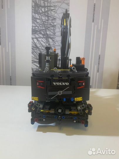 Lego Technic 42053 Экскаватор Volvo EW 160E
