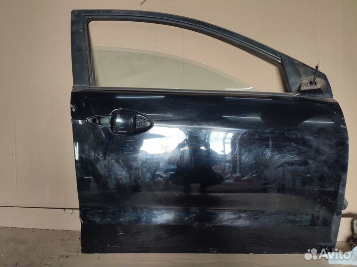 Дверь передняя правая kia rio 3