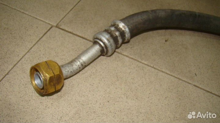 Трубка кондиционера Chevrolet Blazer 2