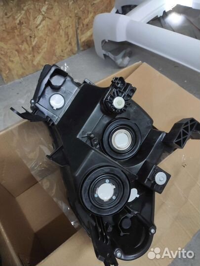 Ниссан альмера фара