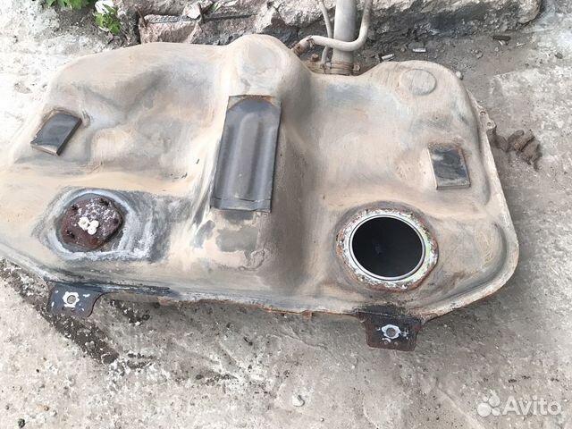 Бак Мицубиси галант 9