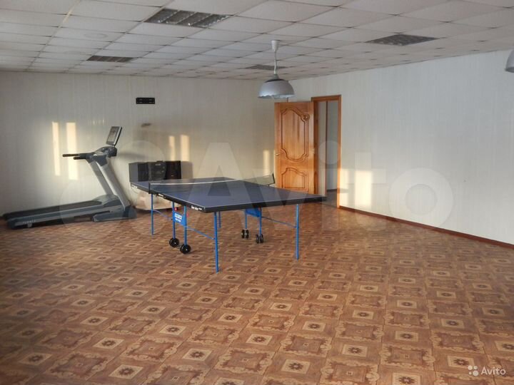 Помещение свободного назначения, 1500 м²