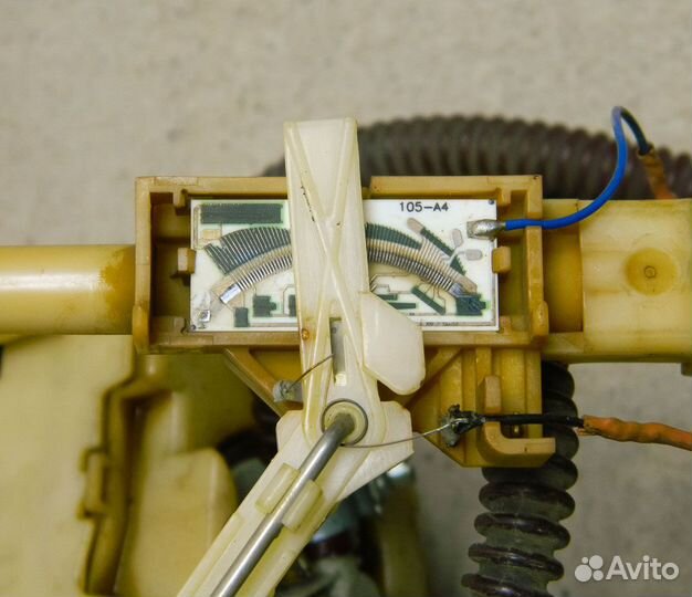 Насос топливный VW Golf 3 1.8 (универсал)