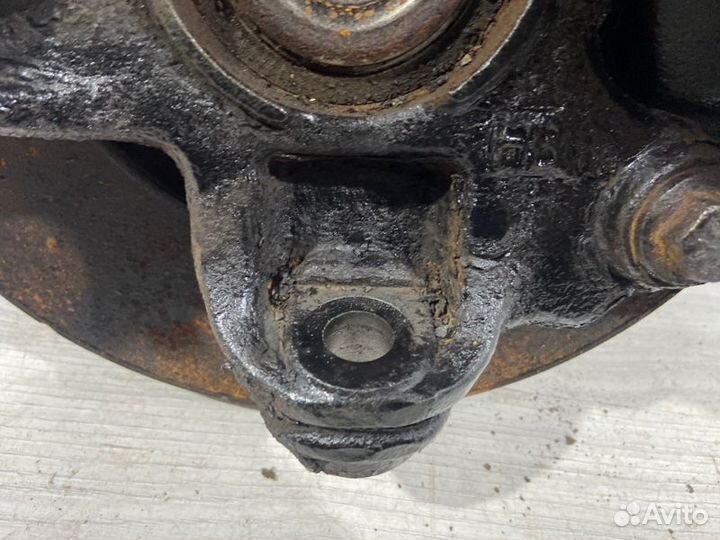 Кулак поворотный передний левый Ford Mondeo 4