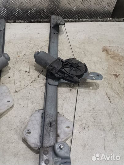 Стеклоподъемники электрические Рено Логан 1