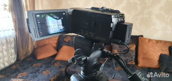 Видеокамера 3D sony HDR-TD10