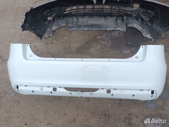 Задний бампер LADA Vesta 8450006699