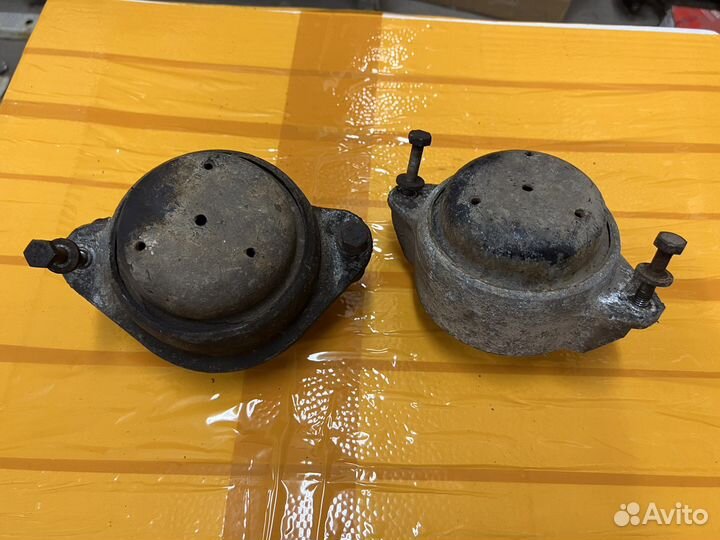 Подушки двигателя Mercedes W140 дизель 3.5 OM603