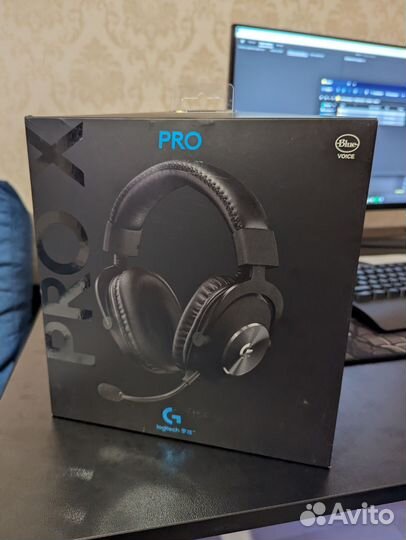 Игровые наушники Logitech G PRO X