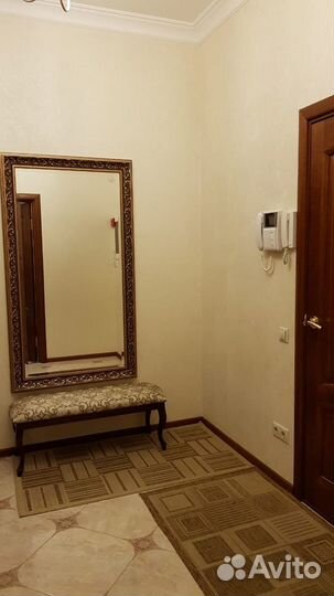 Зеркало настенное большое