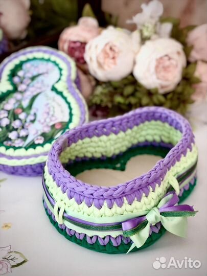 Корзина вязаная