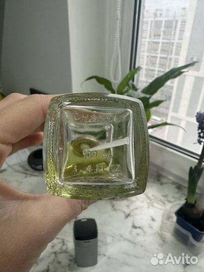 Chanel #19 в кофре