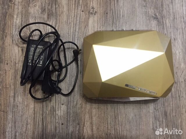 Лампа для маникюра