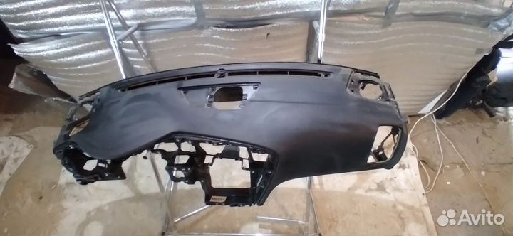 Панель приборов (торпедо) KIA Optima 2011