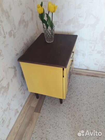 Солнечная тумбочка Болгария