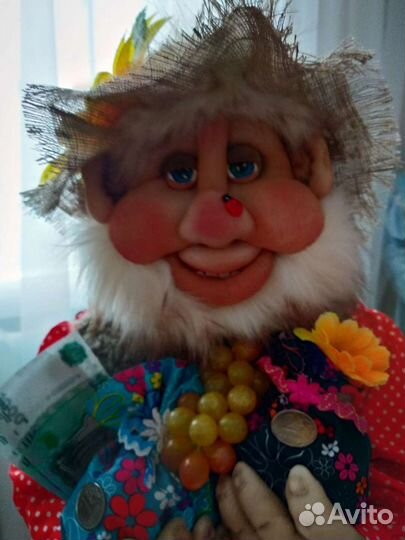 Домовые ручной работы