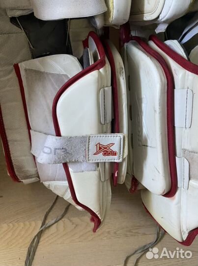 Вратарские щитки bauer 1x odin