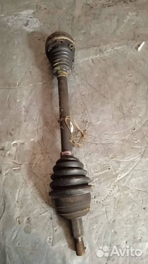 Полуось передняя левая Audi A3 8L 8L1 1999