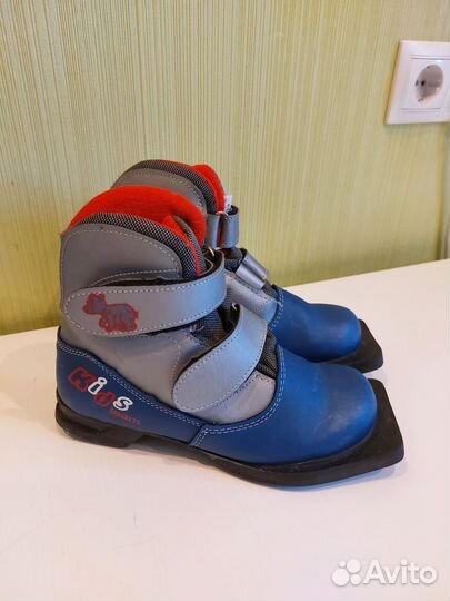 Лыжные ботинки детские 33