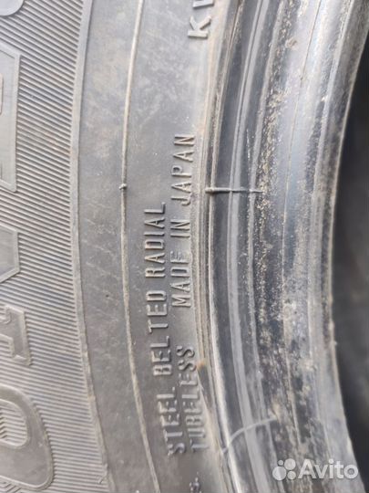 Dunlop Winter Maxx SJ8 215/70 R16