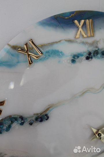 Часики из эпоксидной смолы