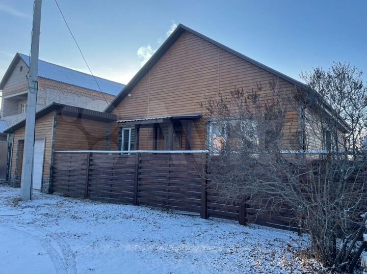 Коттедж 120 м² на участке 7 сот.