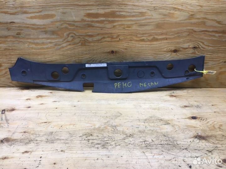 Накладка перед. renault megane 2