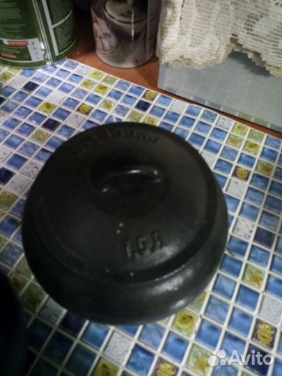 Набор чугунных горшков,три штуки