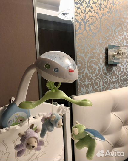 Мобиль на кроватку fisher price