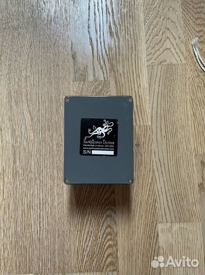 Earthquaker devices Gray Channel