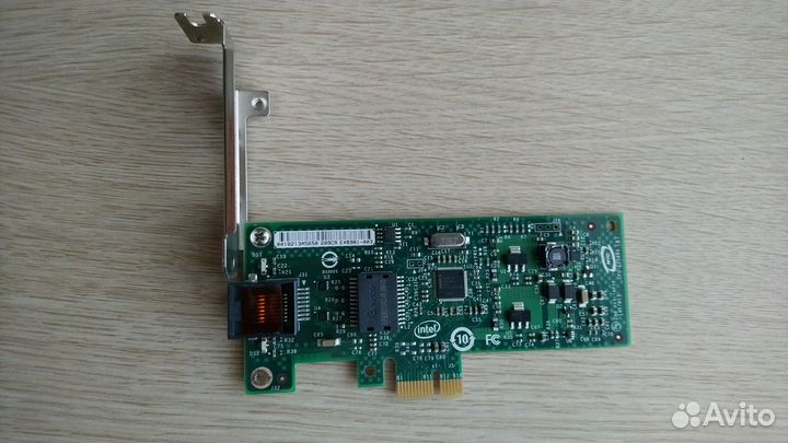 Сетевой адаптер Intel expi9301CT