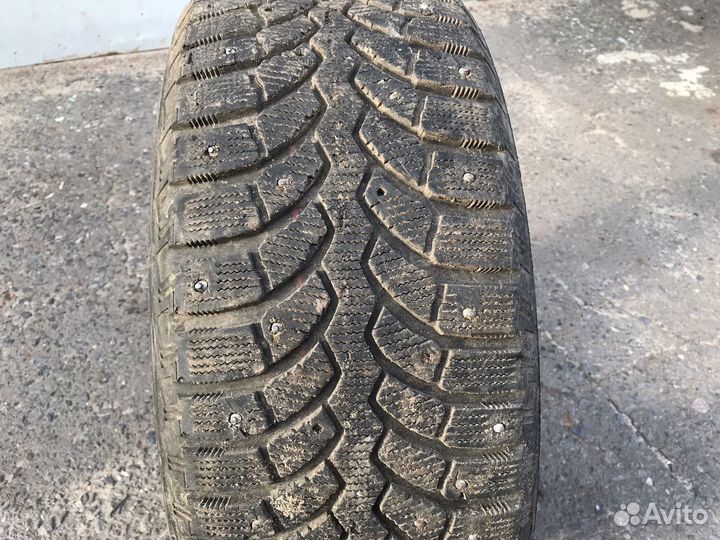 Bridgestone Blizzak Ice 205/60 R16