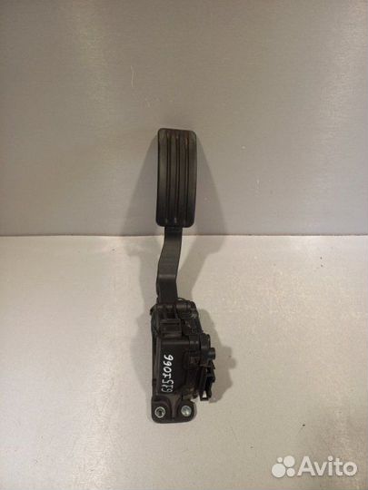 Педаль газа Nissan Almera G15 седан K4MF496 2018