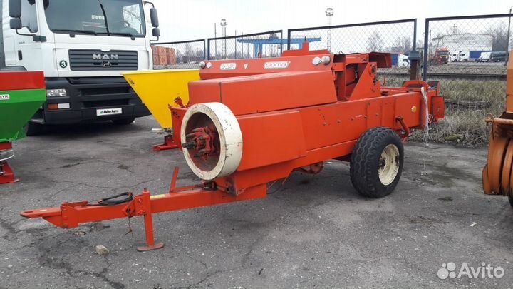 Пресс-подборщик Sipma Z224/1, 1996