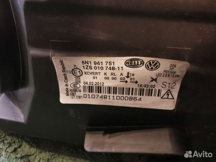 Левая фара volkswagen tiguan