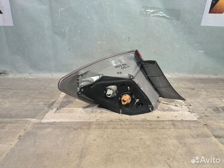 Фонарь Toyota Camry V50 2011- Правый наружний 3656