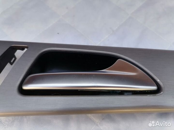 Декоративная накладка задняя правая Mercedes W166