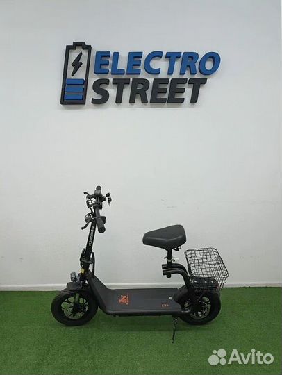 Самокат электрический Kugoo