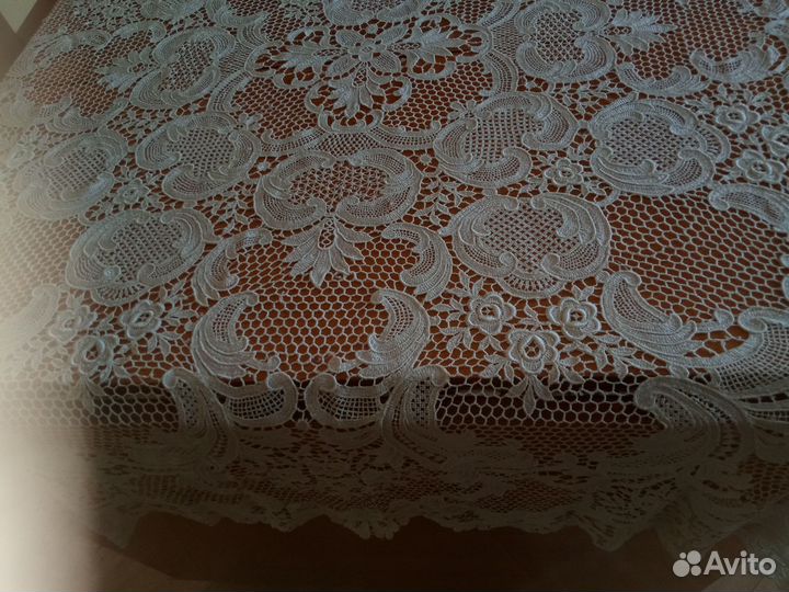 Скатерть кружевная Рог изобилия.Цена временно сниж