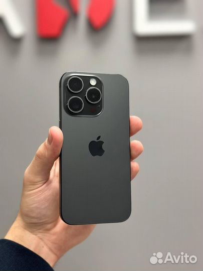 iPhone 15 Pro, 256 ГБ