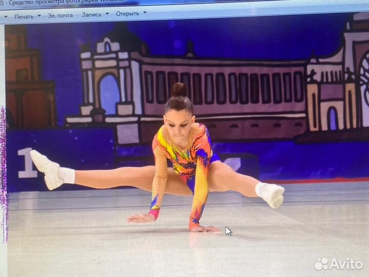 Купальник для художественной гимнастики